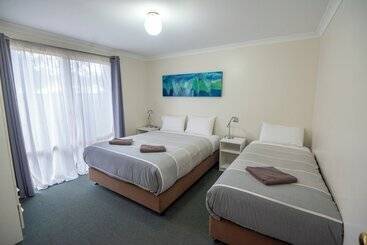هتل Margaret River Tourist Park