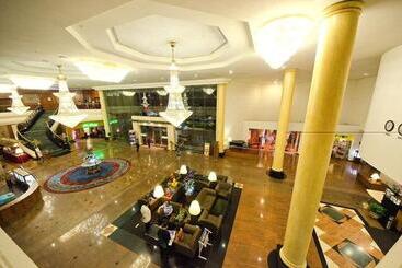 هتل Park Avenue