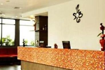 The Sez Hotel Bangsaen