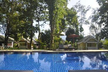 Monoceros Resort
