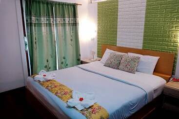 پانسیون Holiday Resort   Sha Plus