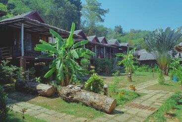 پانسیون Holiday Resort   Sha Plus