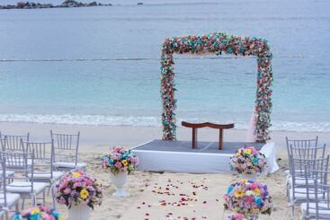 استراحتگاه Canyon Cove Hotel And Spa