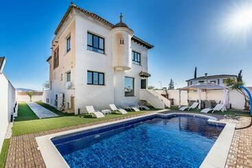 Villa Valeria - Las Gabias