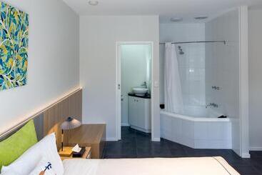 A1 Motels And Apartments Port Fairy
