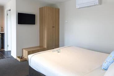 A1 Motels And Apartments Port Fairy