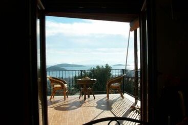 Apartments Villa L&m Skiathos