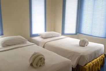 Brookside Valley Resort