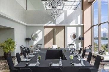Dusit Thani Guam Resort