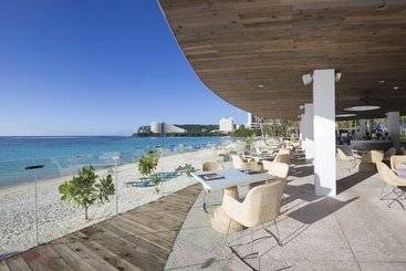 Dusit Thani Guam Resort