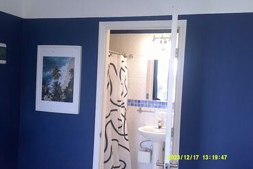 E&j Boutique Residences