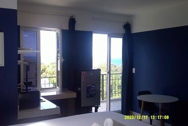 E&j Boutique Residences