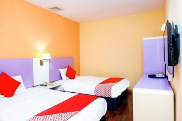 Grand City Hotel II