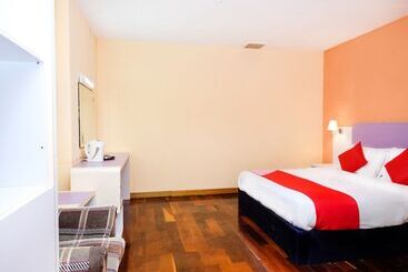 Grand City Hotel II