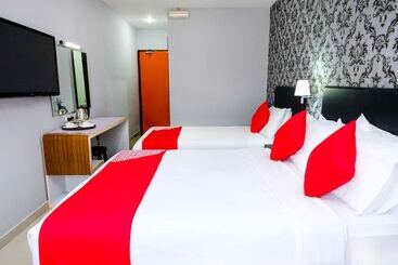 Grand City Hotel II