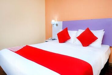 Grand City Hotel II