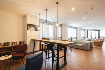 هتل B&b Moresco