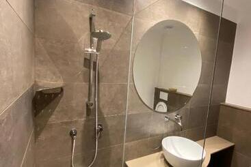 هتل B&b Moresco