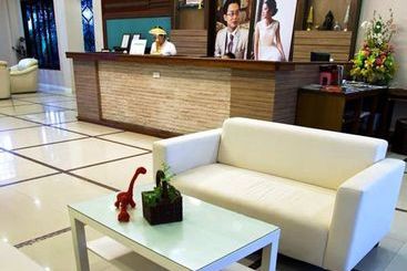 هتل Loei Pavilion Resort