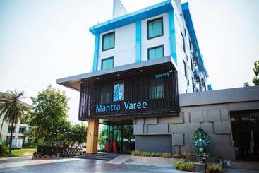 هتل Mantra Varee