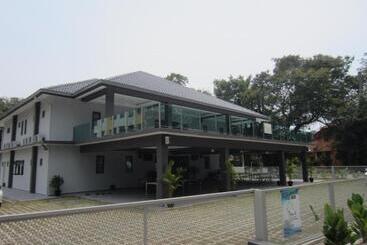 هتل Naam Boutique Lodge