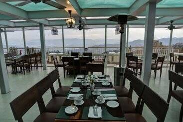 هتل Pearl Continental Bhurban
