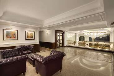 هتل Ramada Plaza By Wyndham Chandigarh Zirakpur