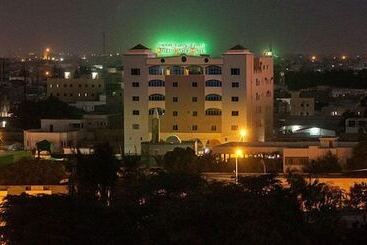 هتل Royal Suites