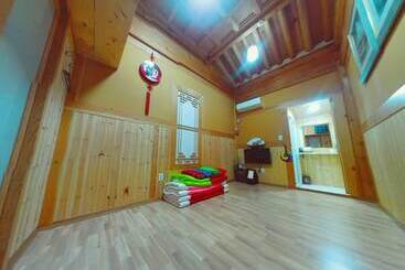 پانسیون Hanokguesthouse Jangsoo