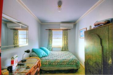 پانسیون Melville House Bed And Breakfast