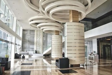هتل آپارتمان Royal Suite Condotel
