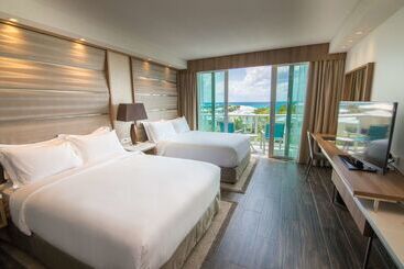 Hilton At Resorts World Bimini