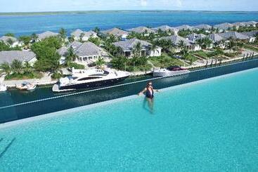 Hilton At Resorts World Bimini