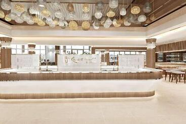 Hilton At Resorts World Bimini