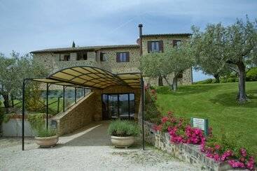 هتل Agriturismo Le Colombe Assisi