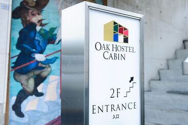 هتل کپسول Oak Hostel Cabin