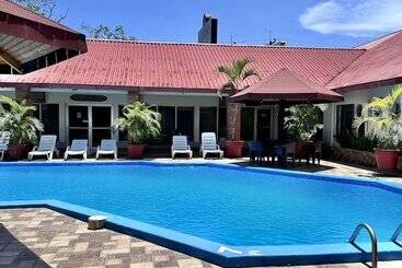 هتل La Quinta