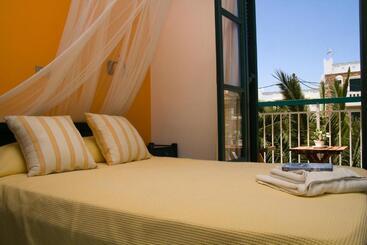 هتل Naxos Beach