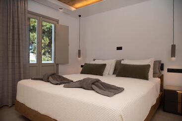 هتل Naxos Beach