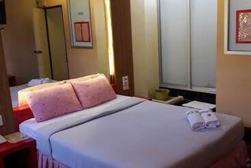 هتل Pb Resort Hat Yai