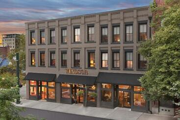 هتل The Windsor  Asheville