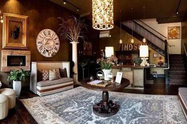هتل The Windsor  Asheville