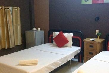 Khoi Hostel