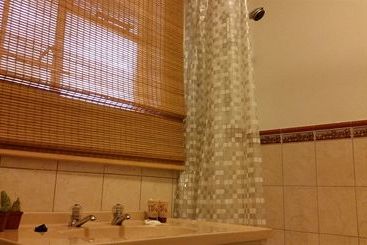 膳宿费 Nabana Lodge