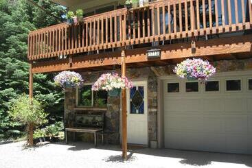 Bridal Veil Bed And Breakfast