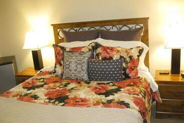 Bridal Veil Bed And Breakfast