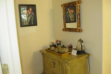 Bridal Veil Bed And Breakfast