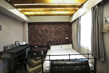 Fengjia Footpace  Hostel