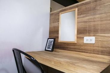 Fengjia Footpace  Hostel