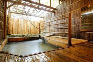 هتل Hinotani Onsen Misugi Resort